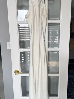 Elegant White Halter dress